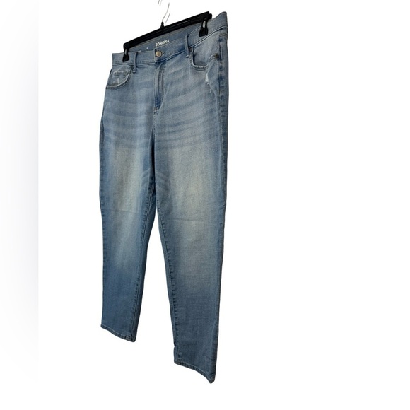 Sonoma Boyfriend Light Wash Plus Size Jeans Size 16 ☀️ - Picture 3 of 17